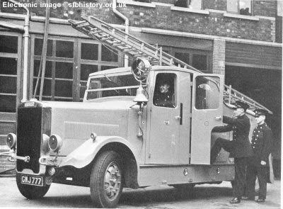 Photo - Leyland Turntable Ladder